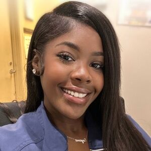 Meet your Posher, Keyana